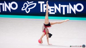 raffaeli sofia sfe01163 copia simone ferraro ph